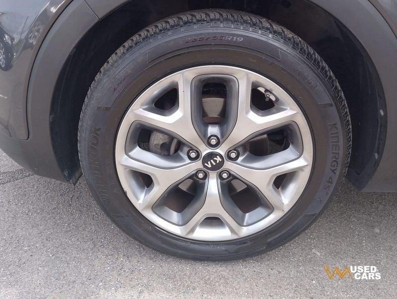 KIA Sorento Sorento 2.2 CRDI A/T AWD Rebel