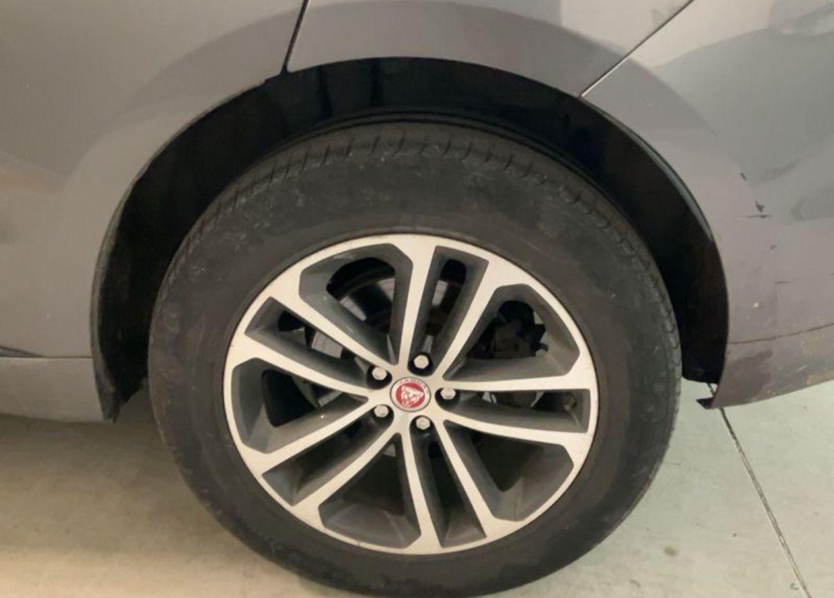 Jaguar F-Pace 2.0 D 180 CV AWD Unico proprietario