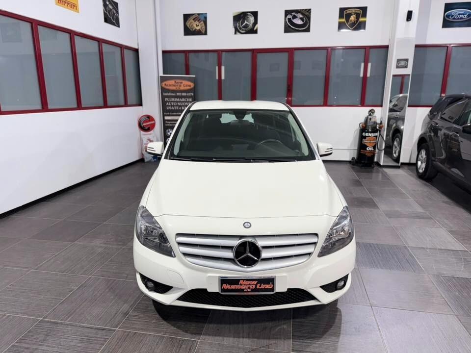 Mercedes Classe B 180 110cv Executive 2013