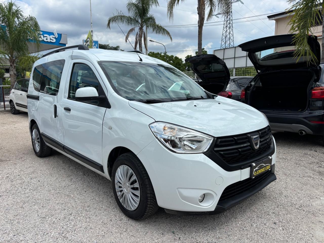 DACIA DOKKER 1.5 DCI 95CV 5 POSTI N1