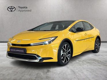 TOYOTA Prius 2.0 Plug-in Hybrid Lounge +