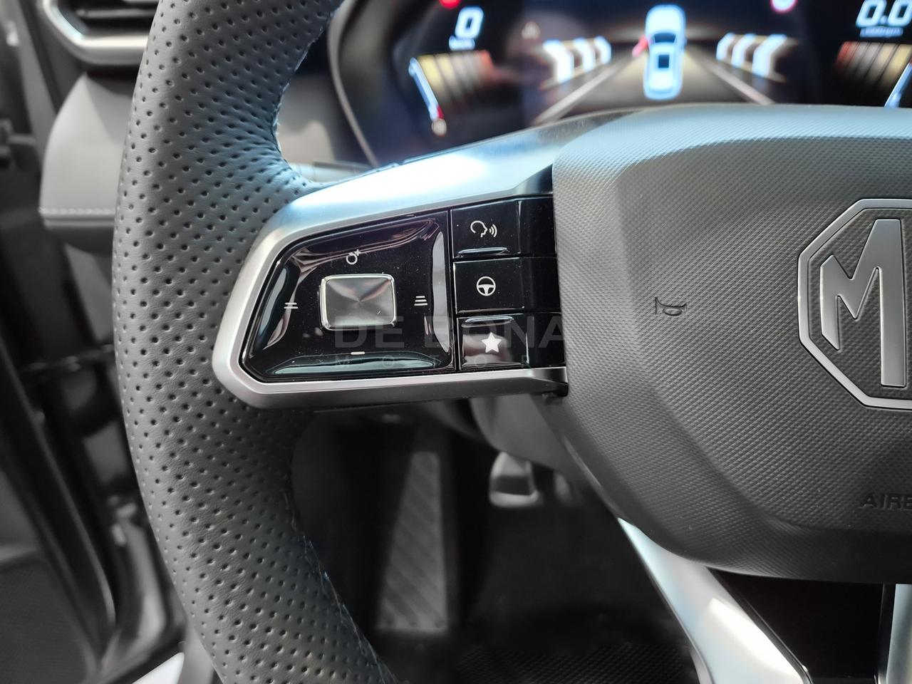 Mg ZS 1.5 hybrid+ luxury auto