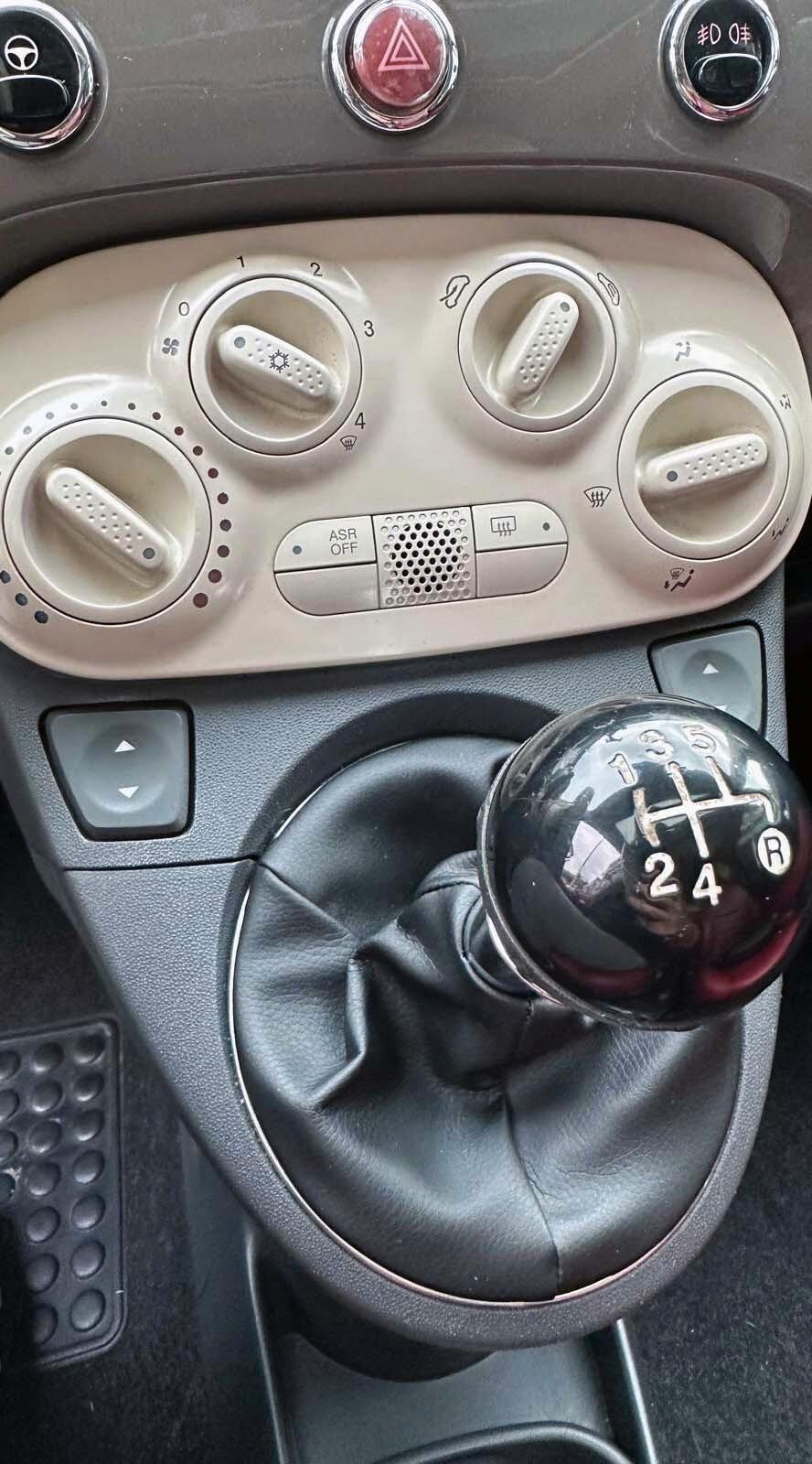 FIAT 500 1.3 MULTIJET DIESEL – TETTO PANORAMICO – PELLE ROSSA