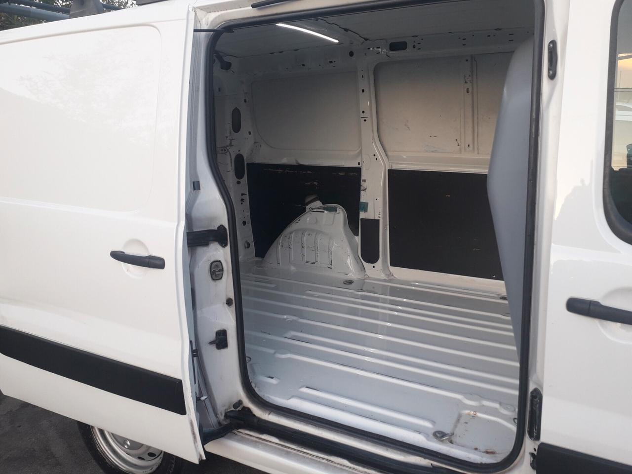 Citroen Jumpy 27 2.0 HDi/125 FAP PC-TN Furgone