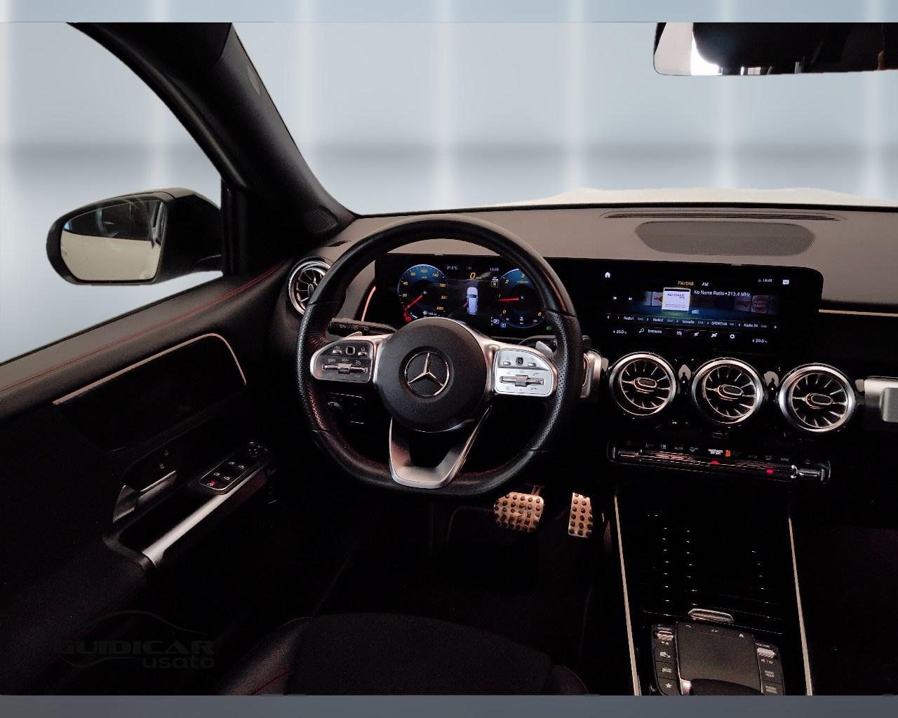 Mercedes-Benz GLB - X247 2019 - GLB 200 d Premium auto