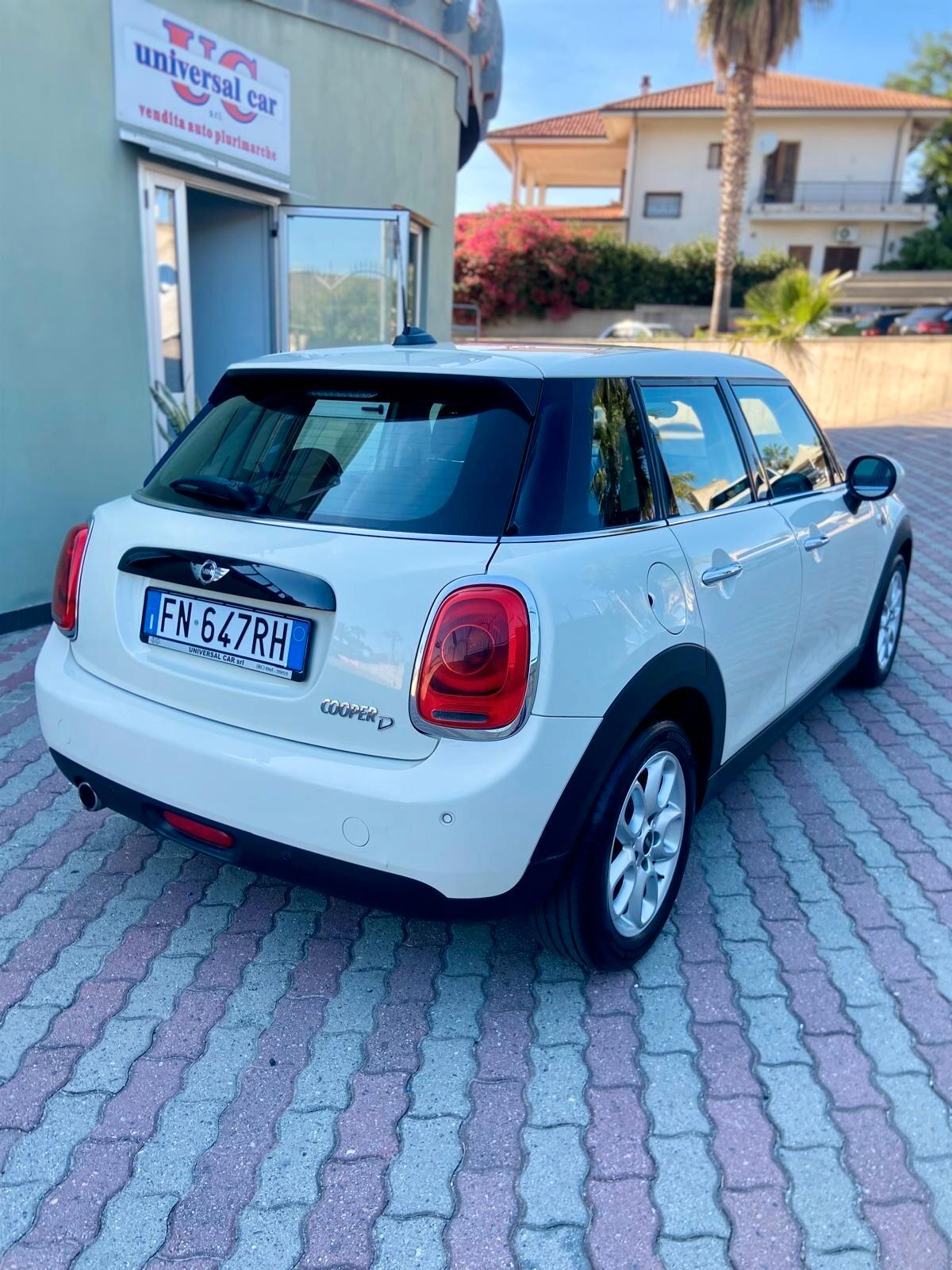 Mini Cooper D 1.5 116cv Hipe 5p