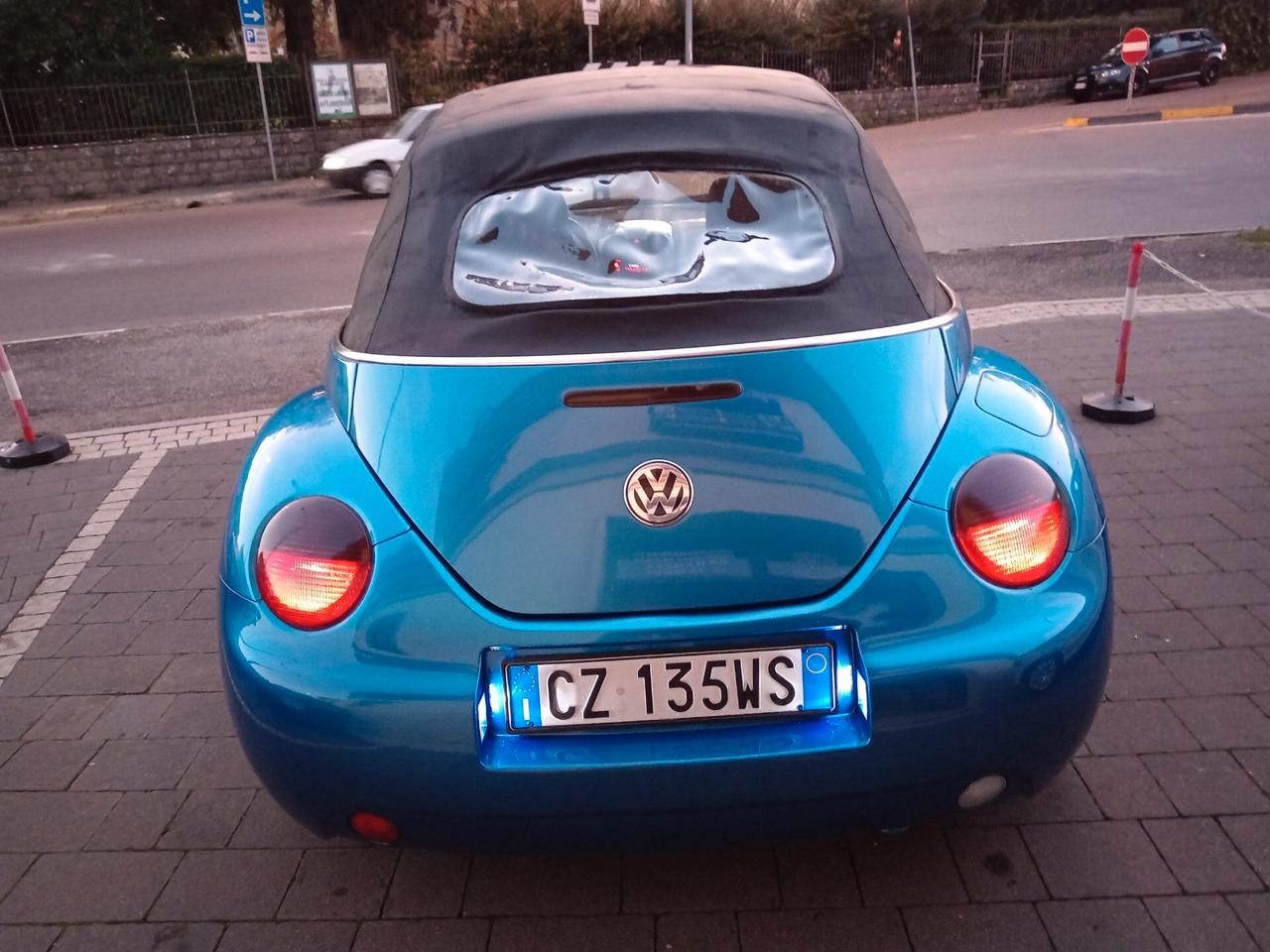 Volkswagen New Beetle 1.9 TDI 105CV Cabrio