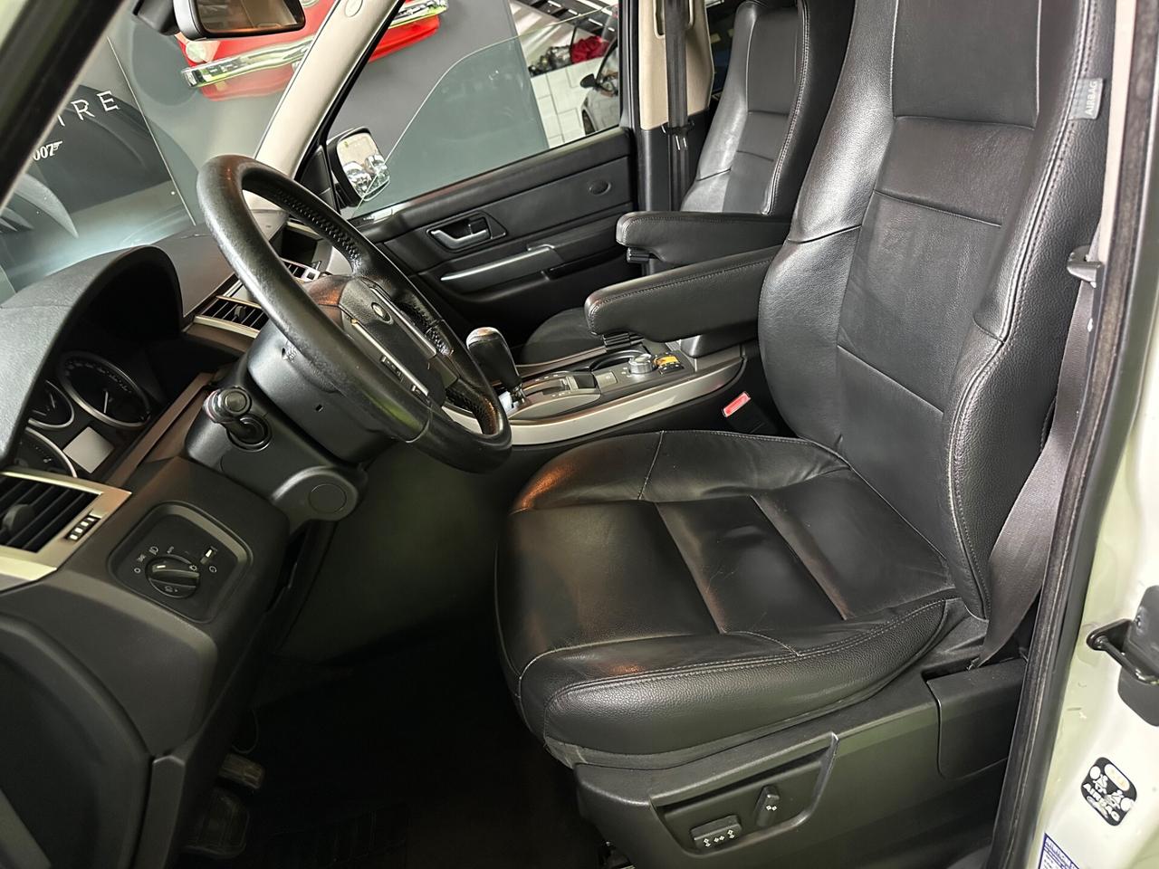 Land Rover Range Rover Sport 2.7 TDV6 HSE