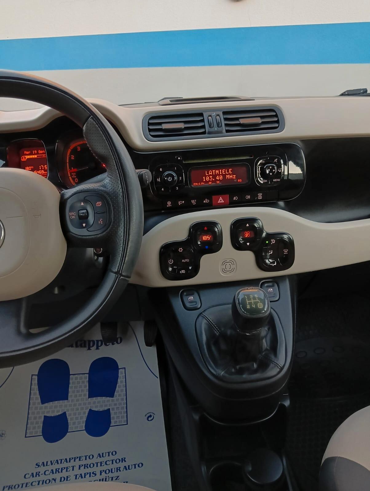 Fiat Panda 1.2 Emotion