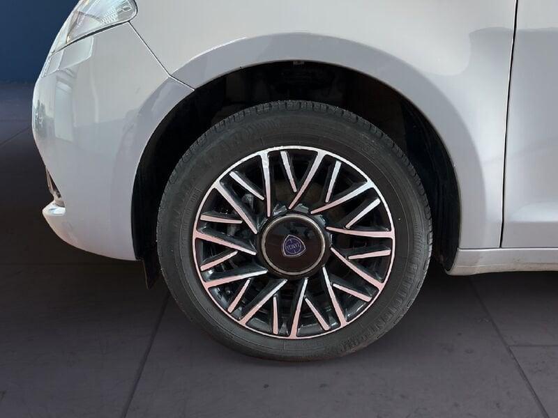 Lancia Ypsilon III 2021 1.0 firefly hybrid Alberta Ferretti s&s 70cv 5p.ti