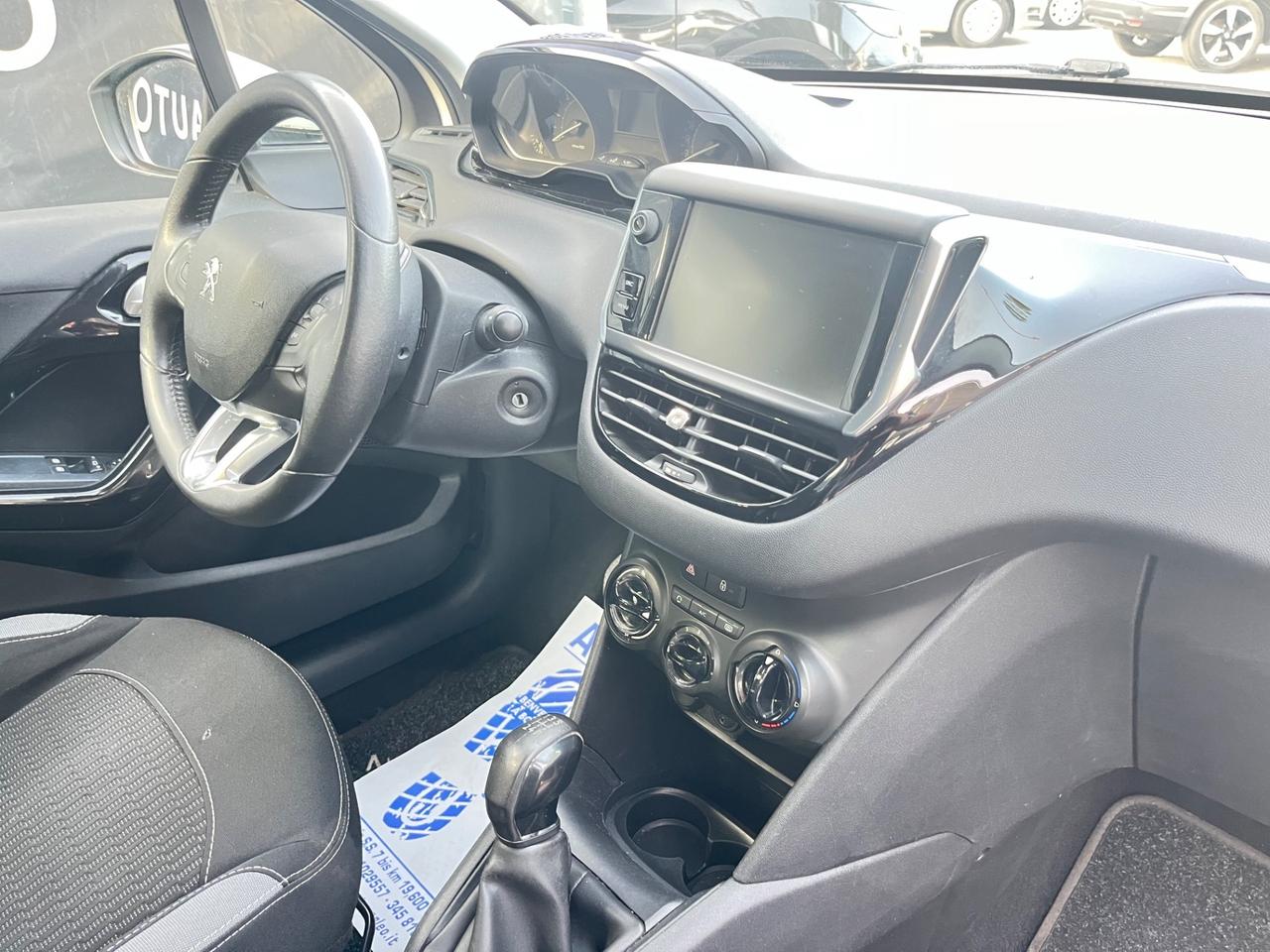Peugeot 208 1.6 bluehdi 75 cv Allure