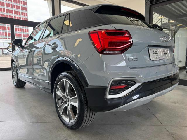 AUDI Q2 30 TDI S line Interiors