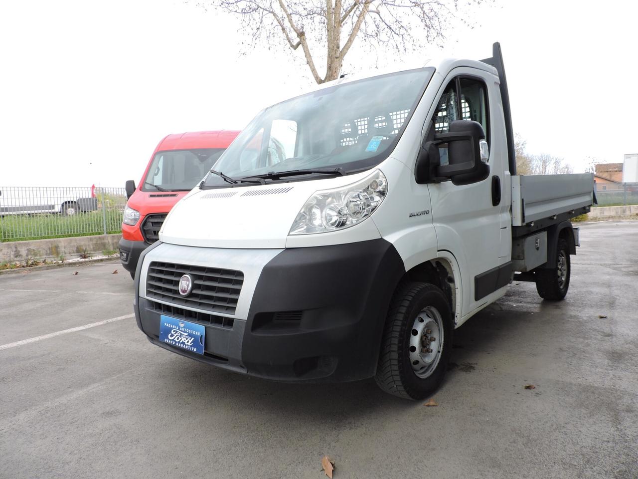 Fiat Ducato cassonato passo corto ruota singola trazione anteriore 2.2 TDi