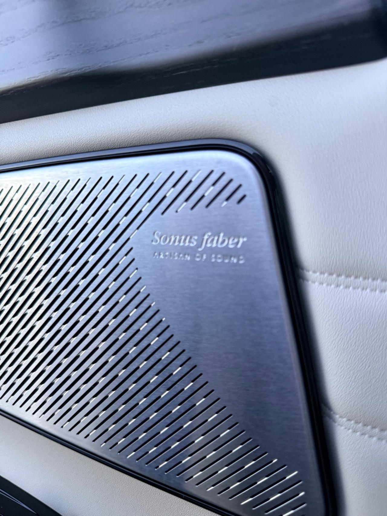 Maserati Grecale MHEV (BENZINA/ELETTRICXA) 300 CV GT ,VIRTUAL COCKPIT,LUCI SOFFUSE,APPLE CARPLAY,TELECAMERA