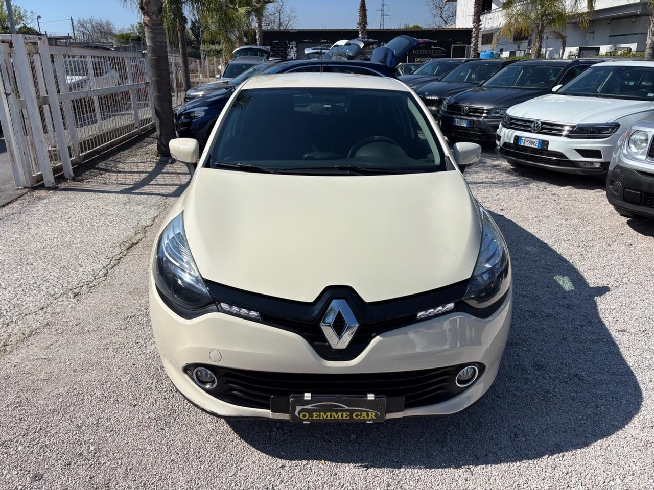 RENAULT CLIO 1.2 75CV INTENS 100.000KM