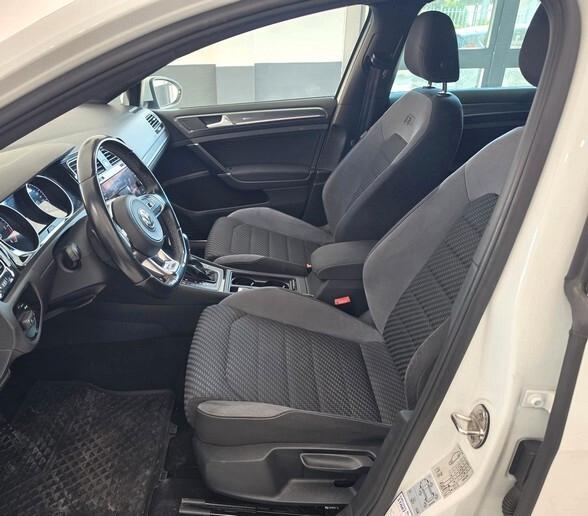 Volkswagen Golf 7.5 1.6 TDI 115 CV DSG R-Line