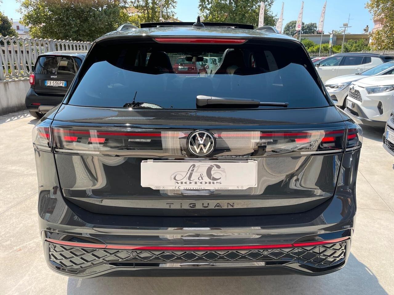 Volkswagen Tiguan 2.0 TDI 150 CV DSG R-Line