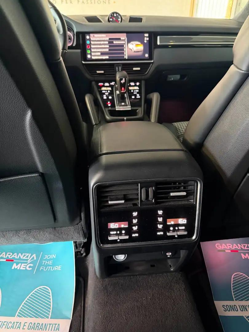 Porsche Cayenne 3.0 tiptronic