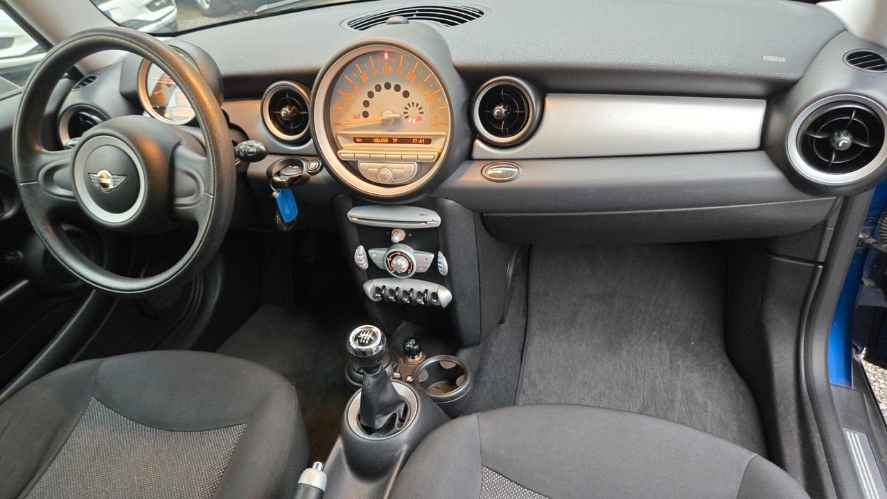 Mini 1.6 16V Cooper