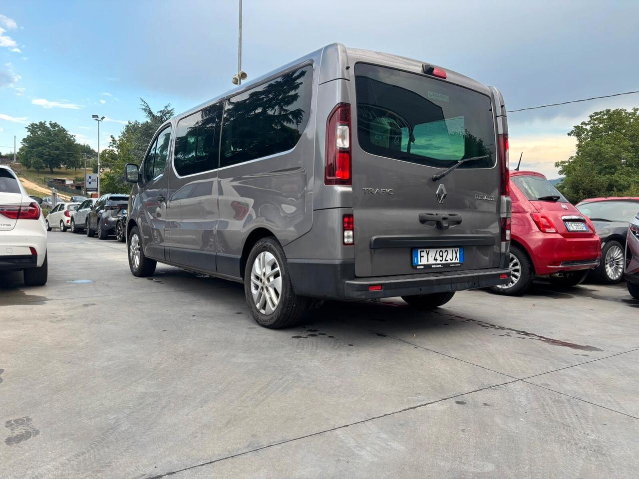 Renault Trafic T29 1.6 dCi 125CV S&S PL-TN Intens Heavy PEDANA DISABILI