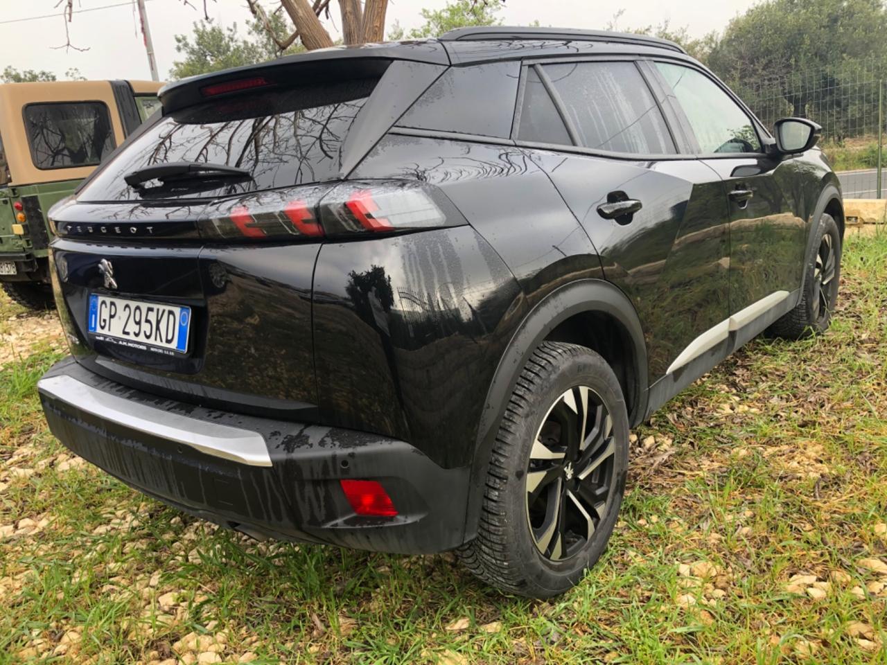 Peugeot 2008 PureTech 100 S&S Allure