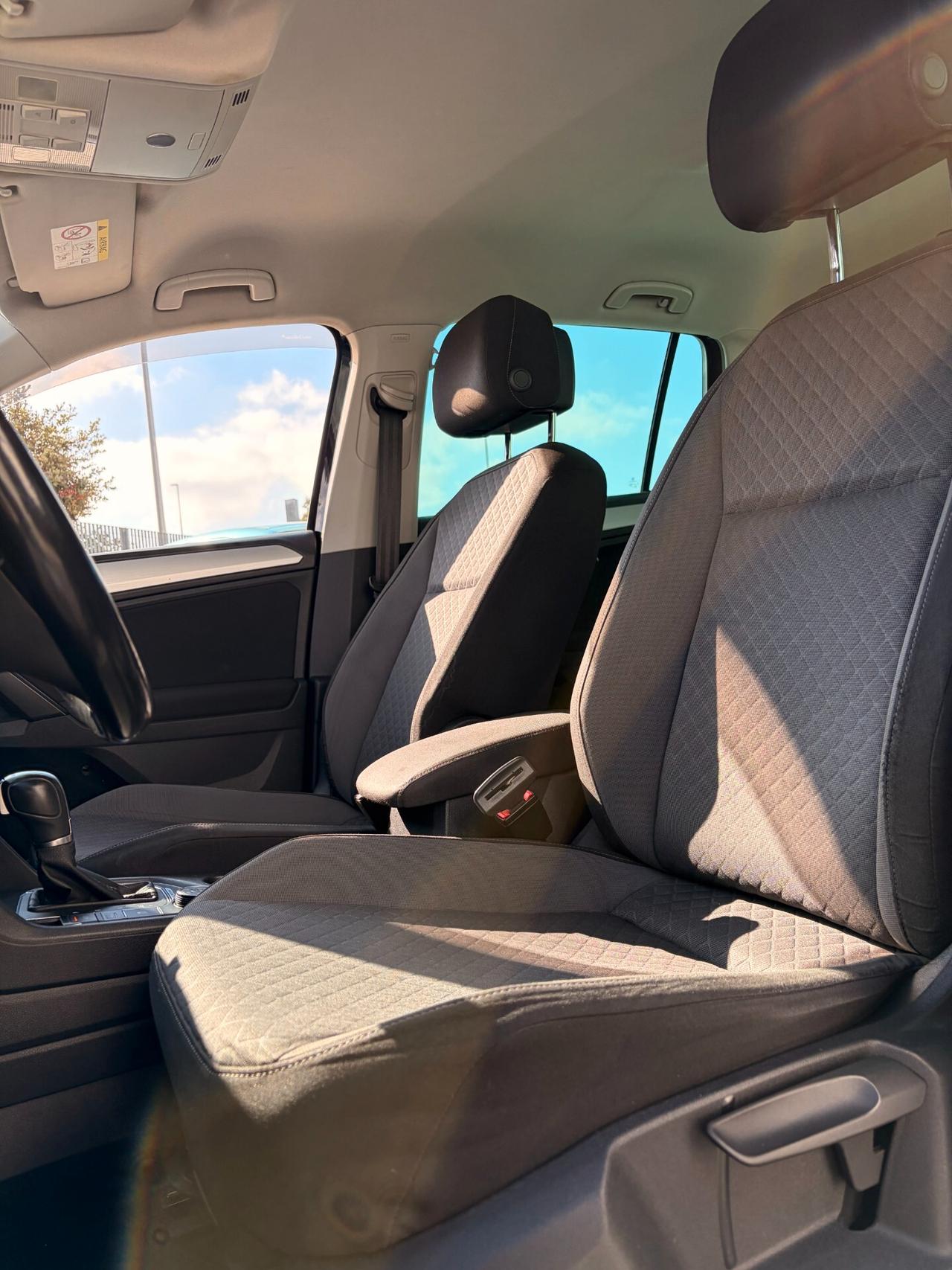 Volkswagen Tiguan 2.0 TDI SCR DSG Business BlueMotion Technology