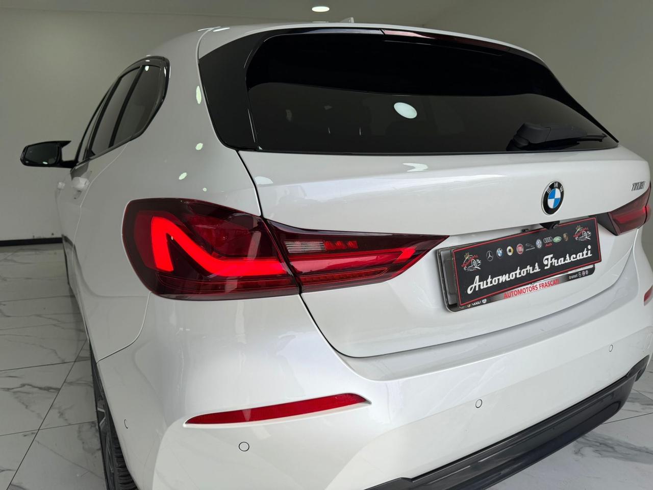 Bmw 118i 5p. Sport- 36 MILA KM-GARANTITA-2019