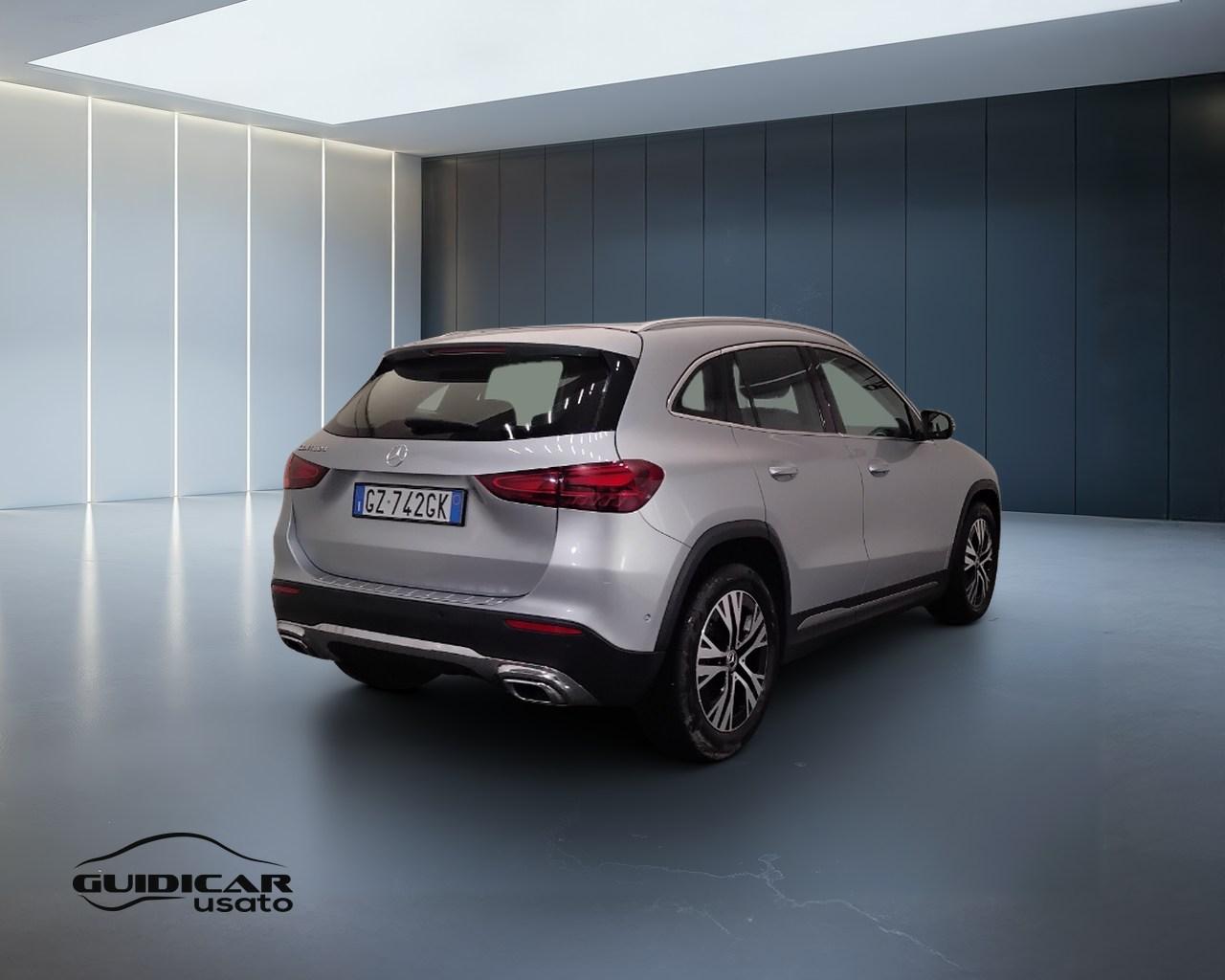 Mercedes-Benz GLA-H247 2023 - GLA 180 d Progressive Advanced auto