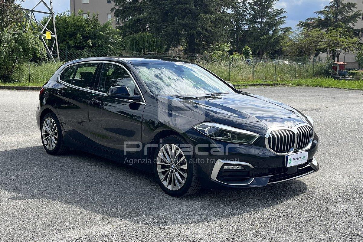 BMW 120d xDrive 5p. Luxury