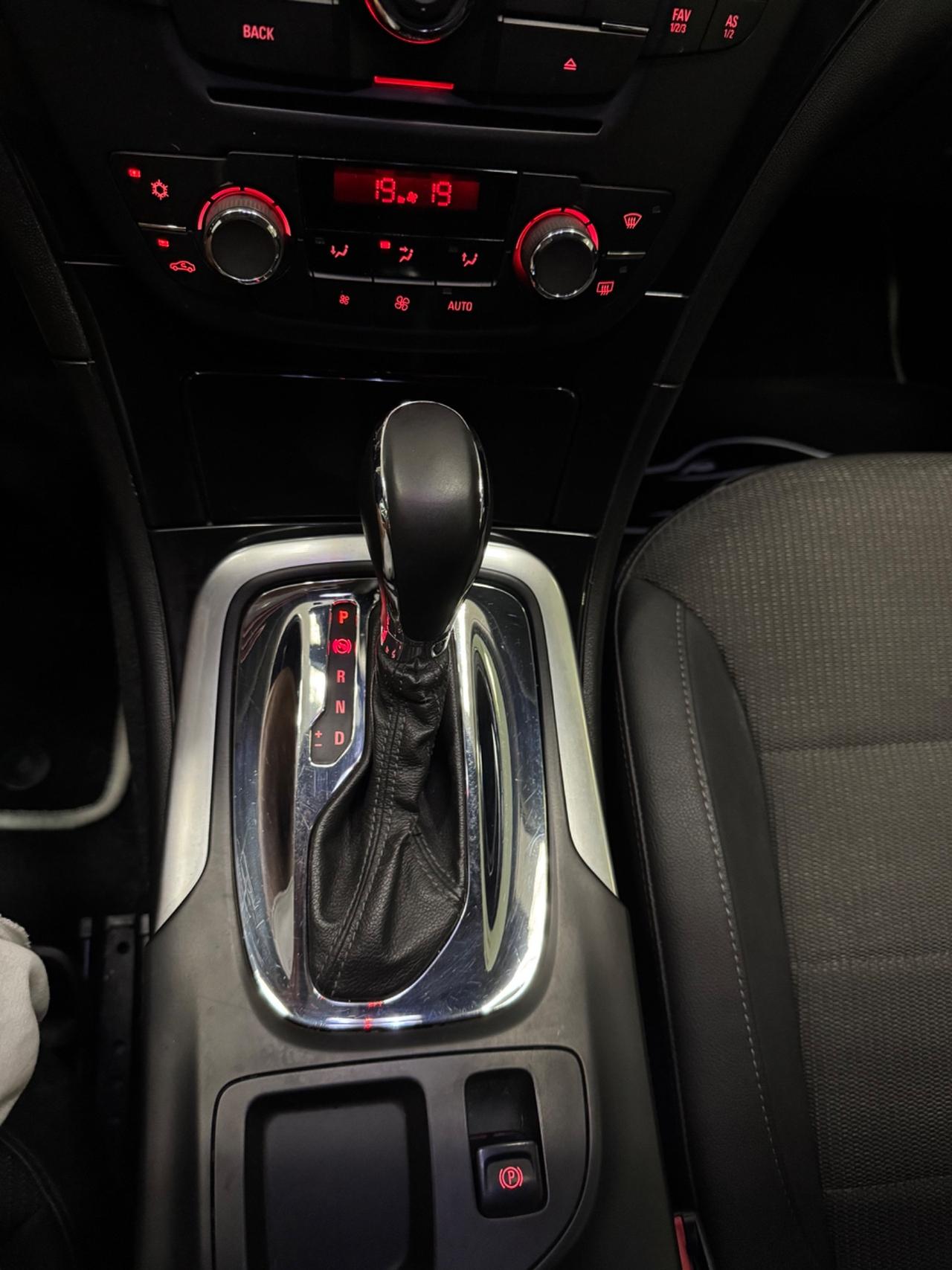 Opel Insignia 2.0 CDTI 160CV Sports Tourer aut. Cosmo