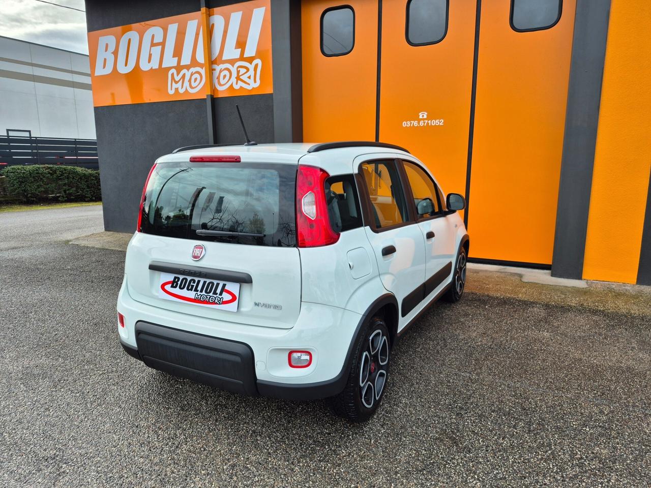 Fiat Panda 1.0 Hybrid 5 POSTI