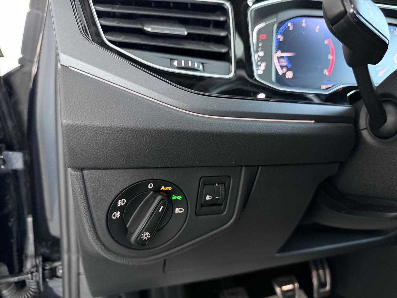 Volkswagen T-Cross 1.0 TSI 115 CV R-Line Plus