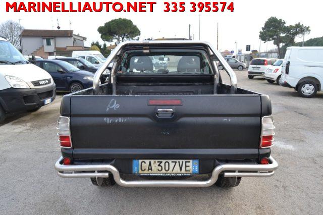 MITSUBISHI L200 2.5 TDI 4WD Double Cab Pick-up 4X4