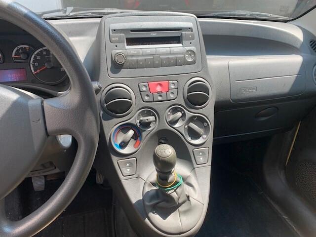 Fiat Panda 1.2 Active NEOPATENTATI