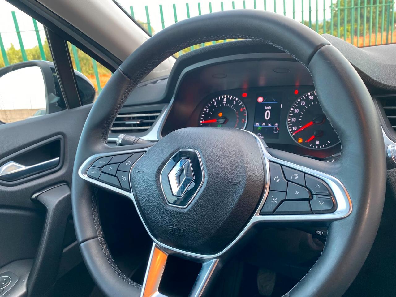 Renault Captur TCe 100 CV GPL Intens