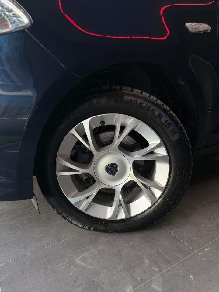 Lancia Ypsilon 1.2 69 cv Gold 2020 NUOVA