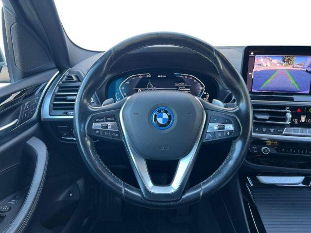 BMW X3 xDrive30e
