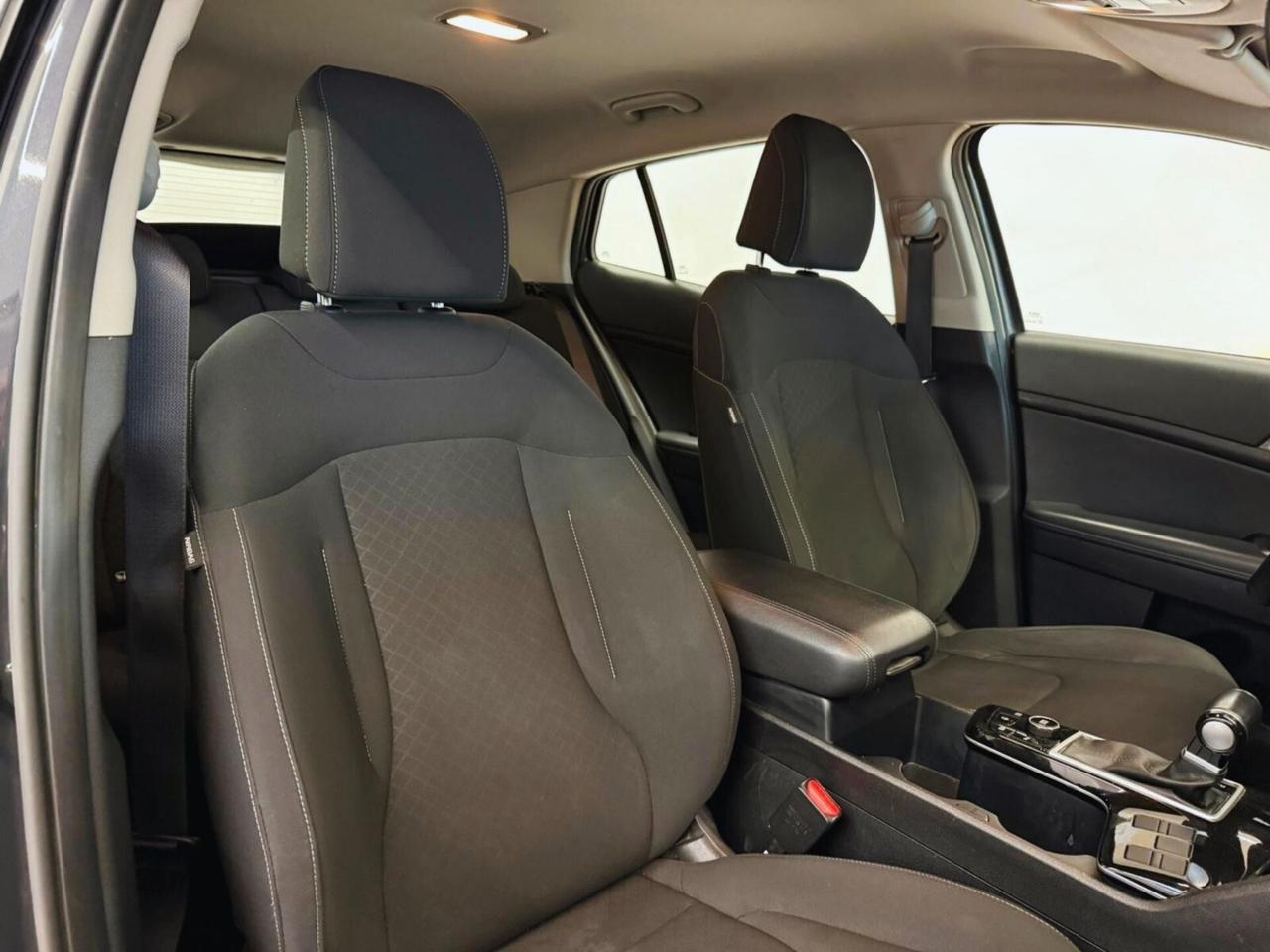 Kia Sportage 1.6 CRDi MHEV DCT Business