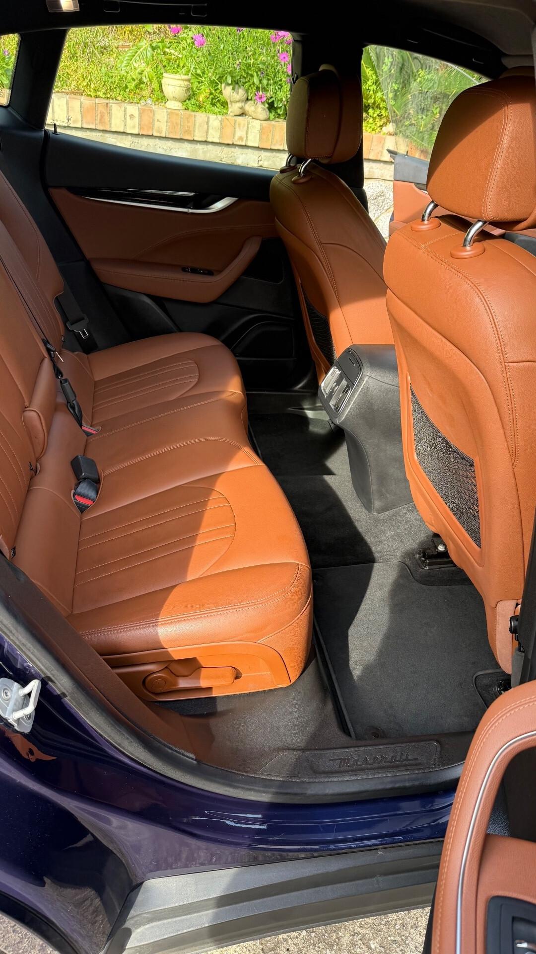 Maserati Levante V6 Diesel Q4 Gransport