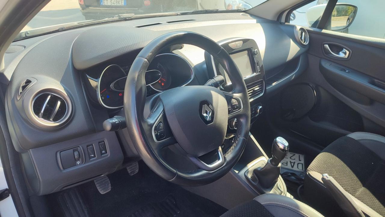 Renault Clio dCi 90CV -FULL OPTIONAL-