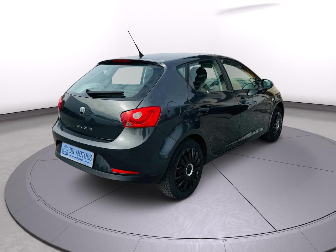 Seat Ibiza 1.2 benzina anno 2012 ottima per neo