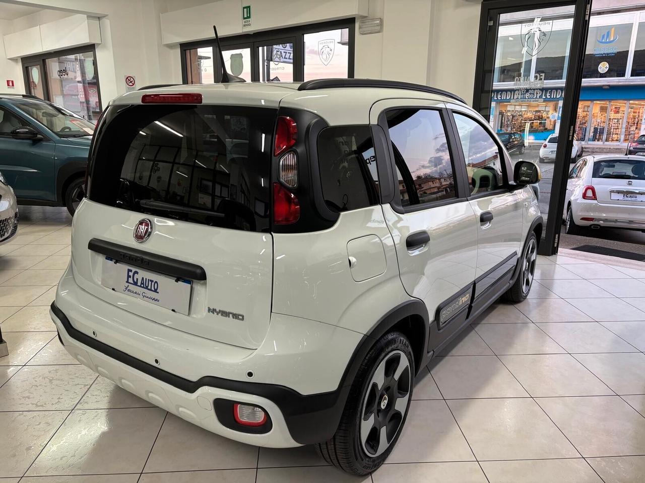 Fiat Panda Cross 1.0 FireFly S&S Hybrid