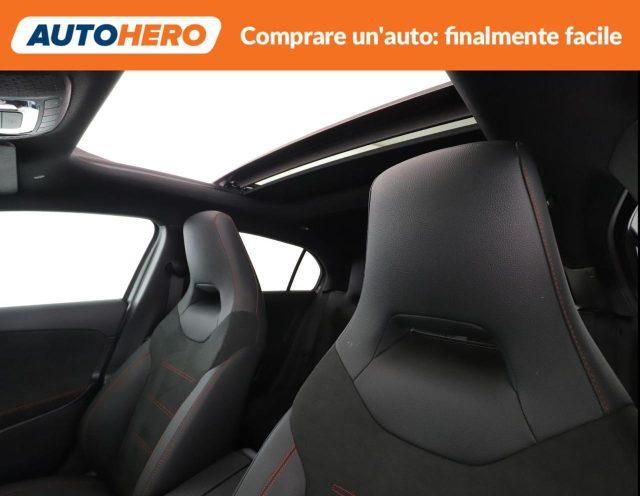 MERCEDES-BENZ A 180 Automatic AMG Line Premium