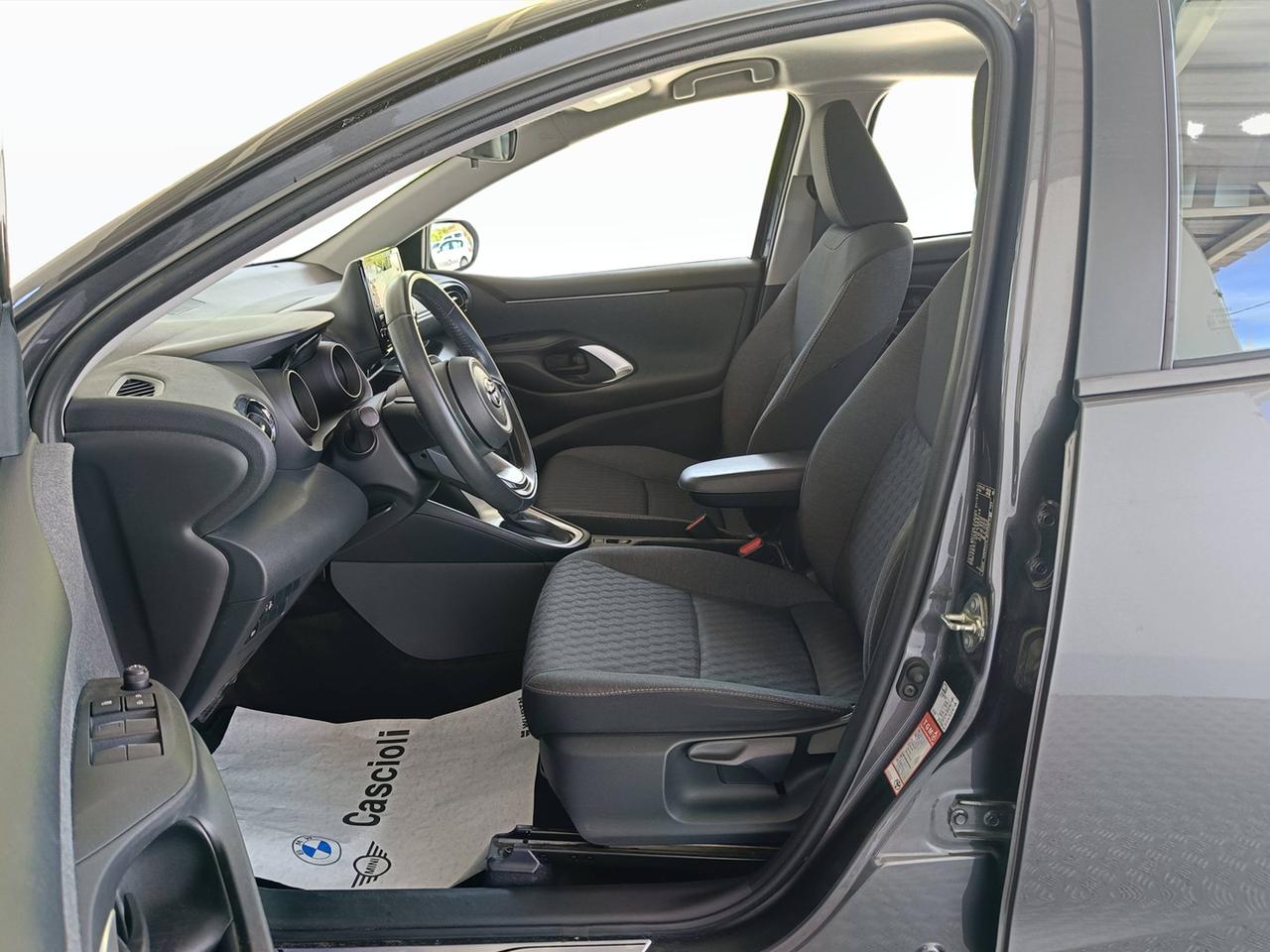TOYOTA Yaris - NG '20