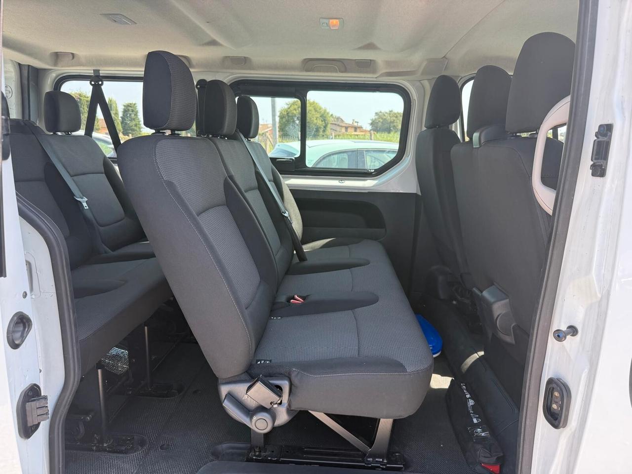 Renault Trafic BluedCi 110CV PL-TN Equilibre 9 POSTI