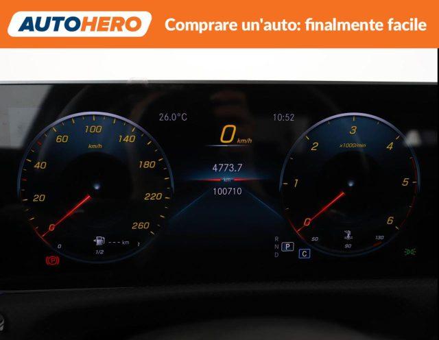 MERCEDES-BENZ A 180 d Automatic Premium