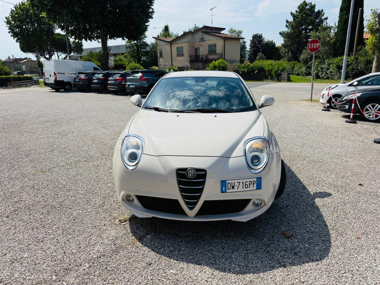 Alfa Romeo MiTo 1.4 78 CV Distinctive Premium Pack