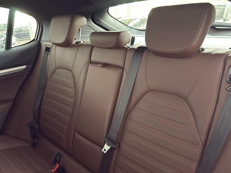 Alfa Romeo Stelvio 2.2 Turbo Diesel 210CV Veloce AT8 Q4