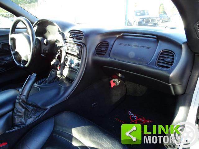 CHEVROLET Corvette C5 5.7 V8 Coupé