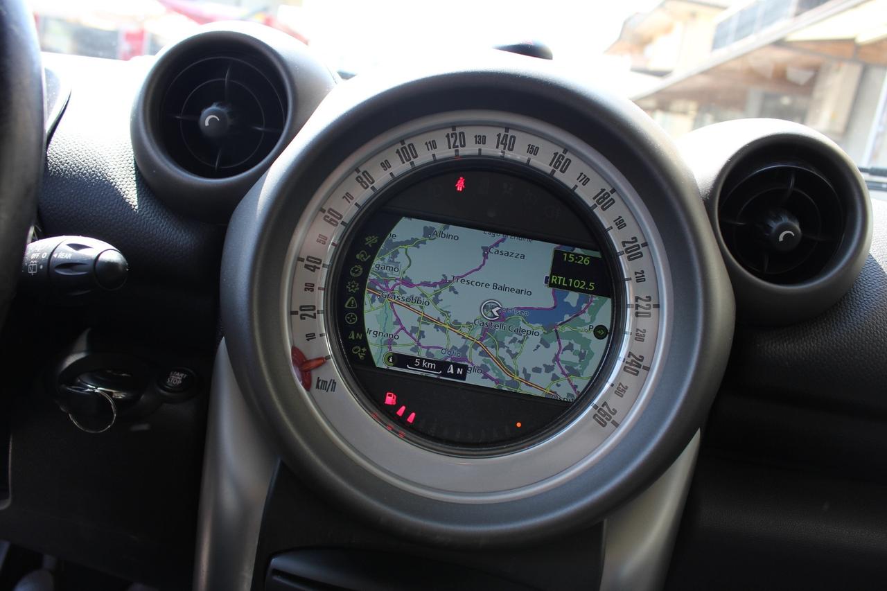 Mini Cooper D Countryman 1.6 ALL4 NAVY SENSORI